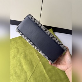 Модель 1625 — мини-сумка Tory Burch с 