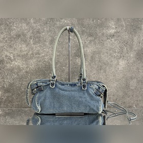 BALENCIAGA LE City — длинная джинсовая
