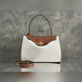 Сумка из коллекции BALENCIAGA RODEO BA