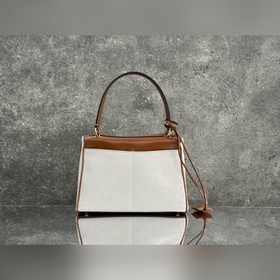 Сумка из коллекции BALENCIAGA RODEO BA
