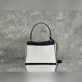 Сумкиз коллекции BALENCIAGA RODEO BAG 