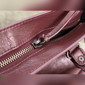 Balenciaga City M — классическая сумка