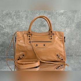 Balenciaga City M, классическая мотоци