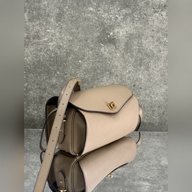 Сумка BALENCIAG Le 7 — роскошная сум