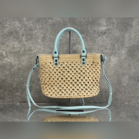 BALENCIAGA*LE CITY воплощает классич