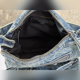 Сумка через плечо BALENCIAGA City Mo