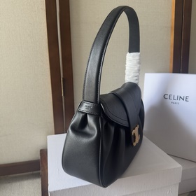 CELIN_E 2026 Новинка с показа： сумка P
