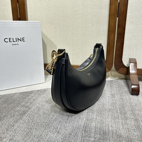 Новая сумка CELINE AVA STRAP в форме