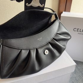 CE 25 Весна： сумочка Teen POLLY — всем