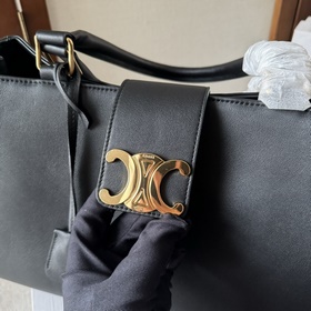 CELINE 23： новая модель сумки среднего
