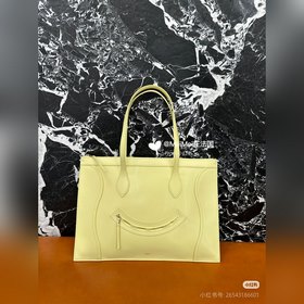 Сумка Celine «New Luggage» с улыбающим