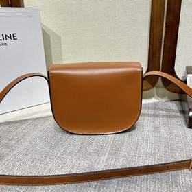 Новинка Celine 22S — новая коллекция «