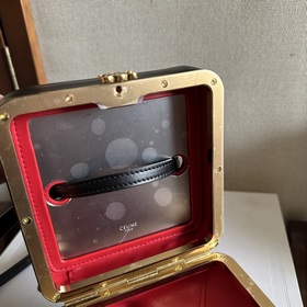 Сумка TRIOMPHE FRAME малого размера с 