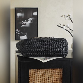 Сумка Chanel 26M Coco Beach, изготовле