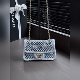 26m Chanel： эта вязаная сумка на цепоч
