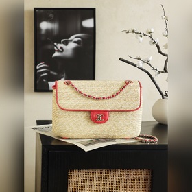 Chanel 26c «Ранней весны» — плетеная с