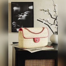 Chanel 26c «Ранней весны» — плетеная с
