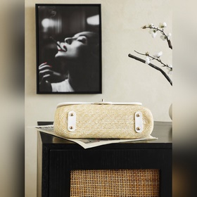 Chanel 26c «Ранней весной» — плетеная 