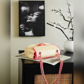 Chanel 26c «Ранней весной» — плетеная