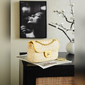 Chanel 26c «Ранней весной» — плетеная