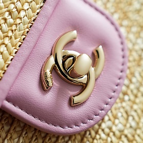 Chanel 26c «Ранней весны» — плетеная с