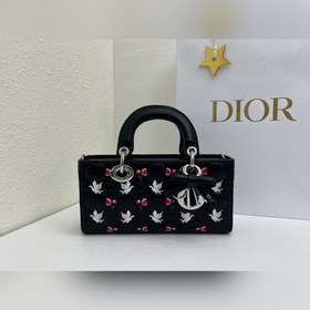 Модель Lady D-Joy в размере «маленький