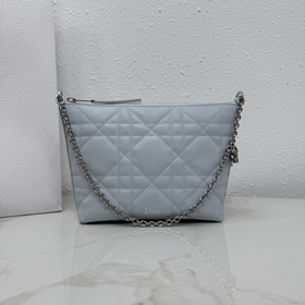 Сумка Dior Love Mini с цепочкой — Арти
