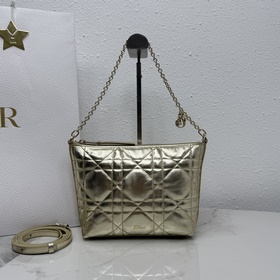 Мини-сумка Dior Love на цепочке — Арти