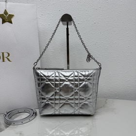 Мини-сумка Dior Love на цепочке — Арти