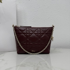Сумка Dior Love Mini с цепочкой — Арти