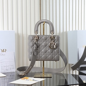 Сумка Lady Dior из оригинальной кожи в