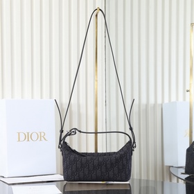 Новая модель клатча DIOR NOMAD заводск