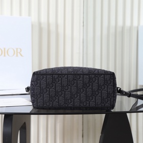 Новая модель клатча DIOR NOMAD заводск