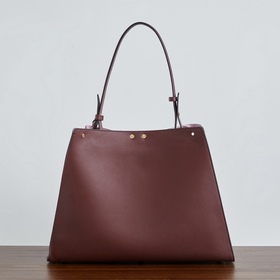 Новая модель Fendi Way большого размер