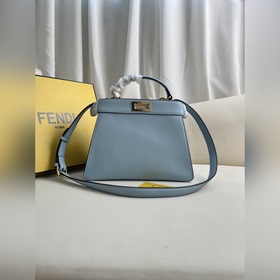 Синяя кожаная сумка Peekaboo Iseeu сре