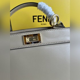 Сумка Peekaboo ISeeU Petite из мягко