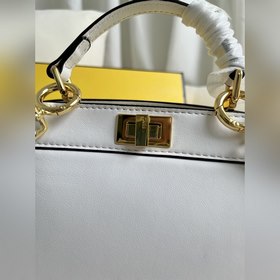 Белая сумочка Peekaboo ISeeU Petite из