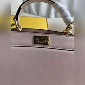 Розовая сумочка Peekaboo ISeeU Petite 