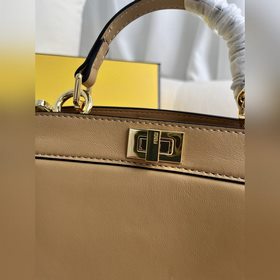 Маленькая сумка Peekaboo ISeeU Petit