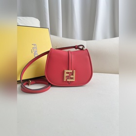 Маленькая сумка FENDI пурпурно-красн