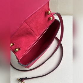 Маленькая сумка FENDI пурпурно-красн