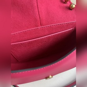 Маленькая сумка FENDI пурпурно-красн