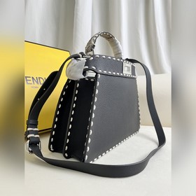 Сумка FENDIPeekabooISeeU среднего разм