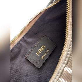 Fendigraphy Mini： изготовлена из ткани