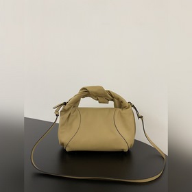 Новая модель небольшой сумки Spy Bag —