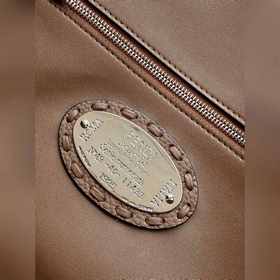 FENDI BAGUETTE — классическая модель с