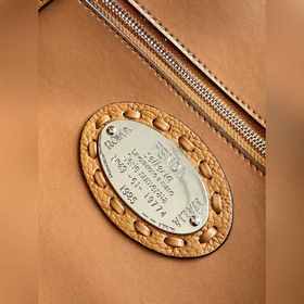 FENDI BAGUETTE — классическая модель с