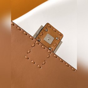 FENDI BAGUETTE — классическая модель с
