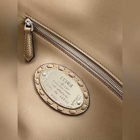 FENDI BAGUETTE — классическая модель с