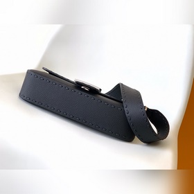 FENDI BAGUETTE — классическая модель с